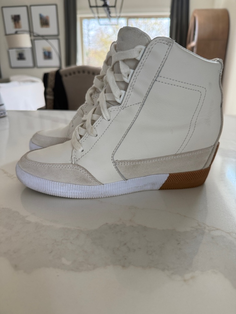 Women’s White Wedge Sorels